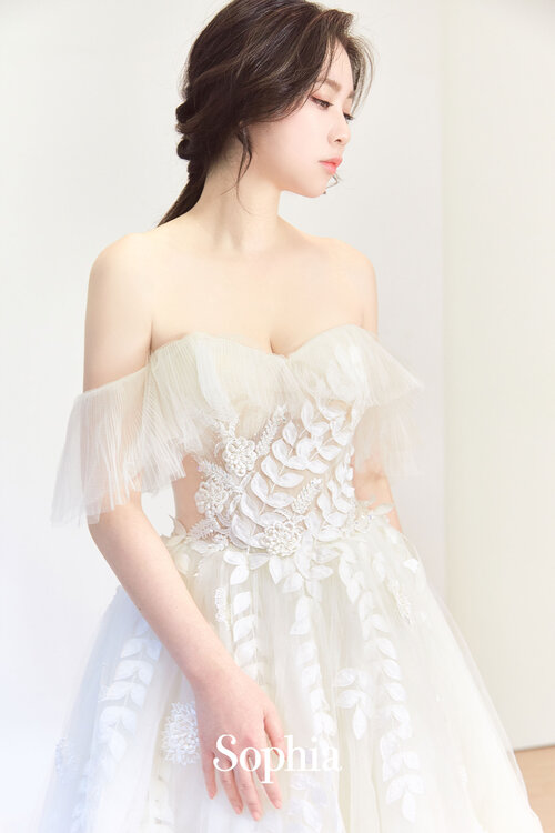 蘇菲雅麗緻-蘇菲雅婚紗-挑婚紗-禮服試穿-小款白紗-17