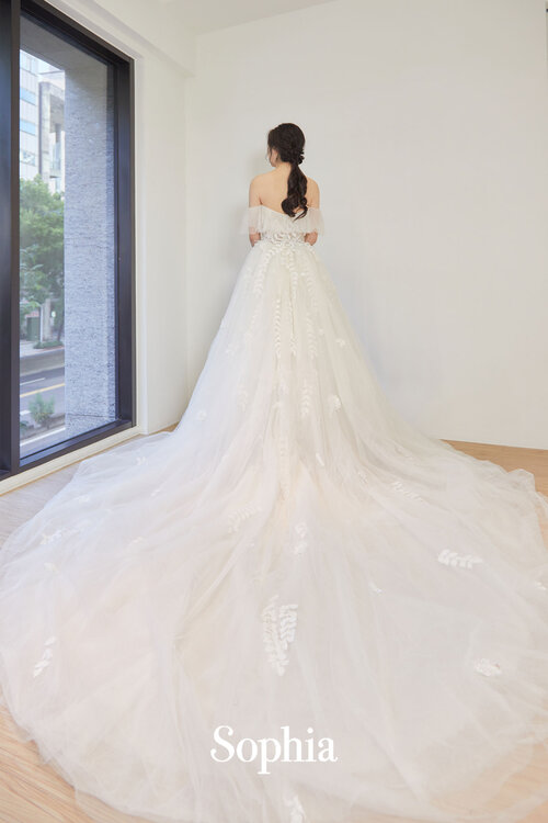 蘇菲雅麗緻-蘇菲雅婚紗-挑婚紗-禮服試穿-小款白紗-14